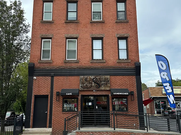 345 Arch St #4 — Photo 9