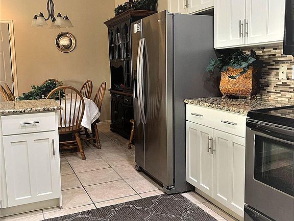 5th image of 4988 S Timber Way Unit 208