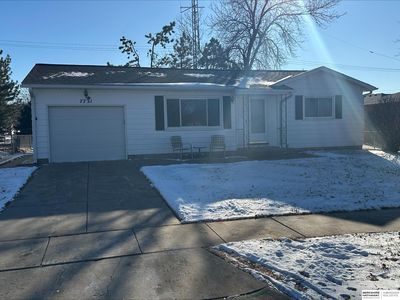 7731 Cherrywood Dr, Lincoln, NE, 68510
