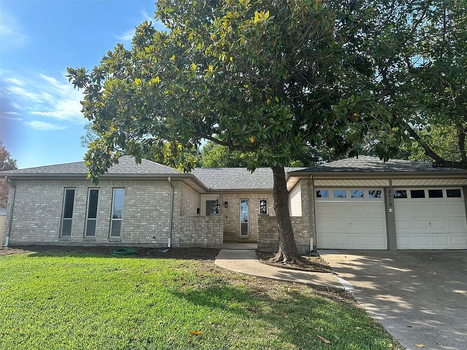 1st image of 2512 Whippoorwill Dr