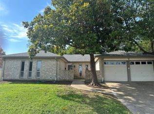 2512 Whippoorwill Dr, Mesquite, TX 75149