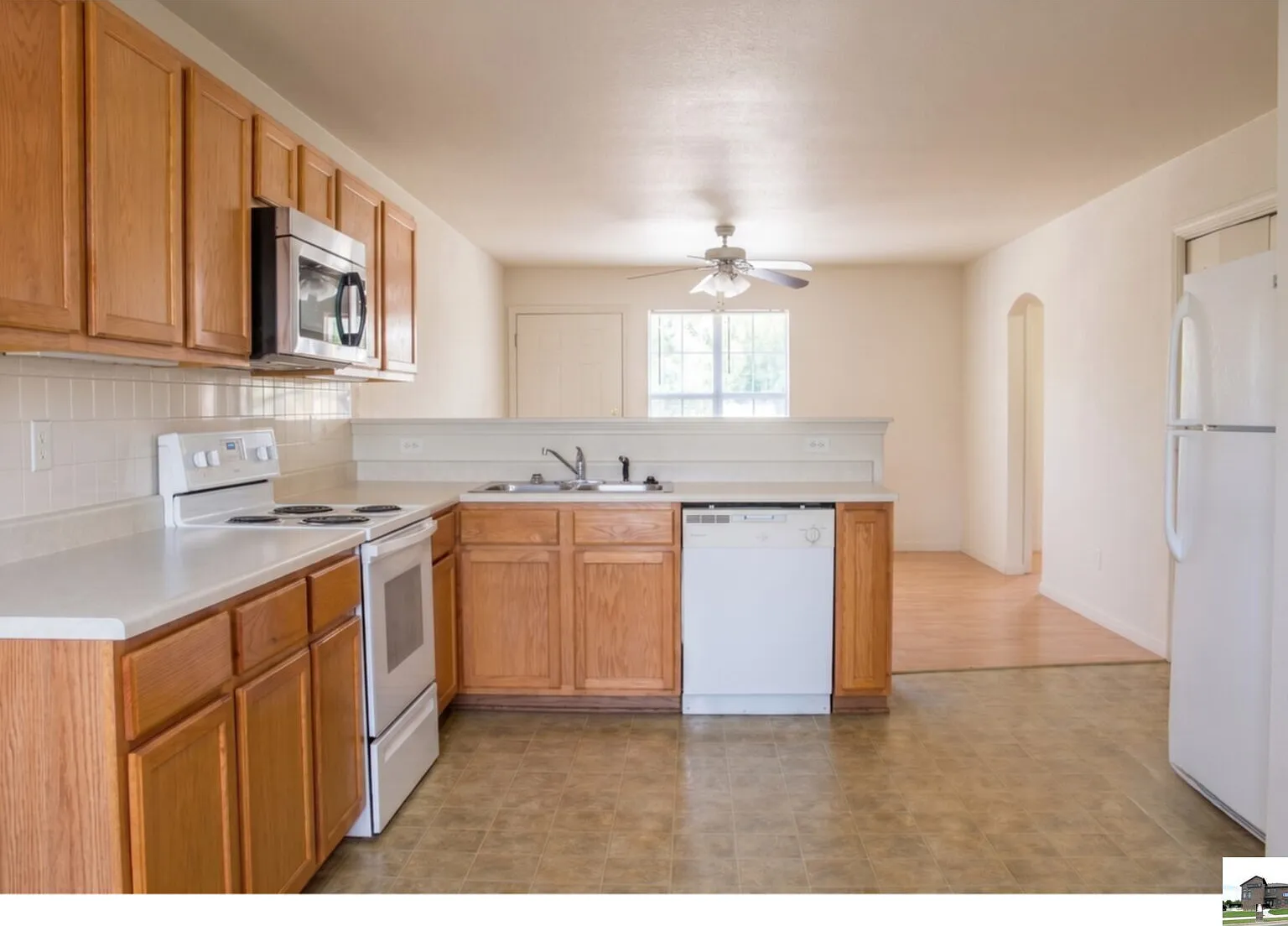 413 Brittney Way — Photo 4