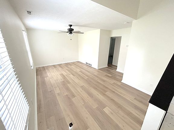 2nd image of 1293 Cortina Ln #1293