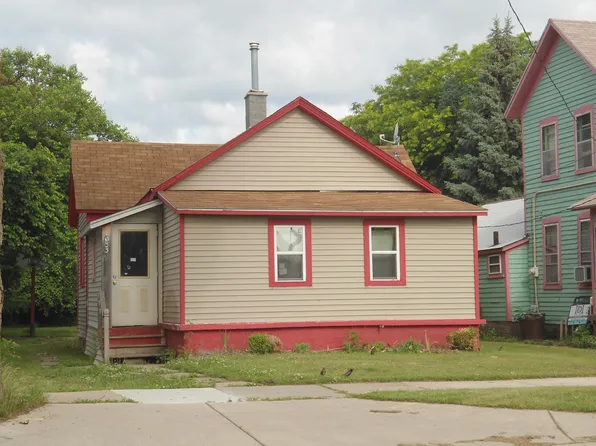 1053 Sheldon Ave SE, Grand Rapids, MI 49507