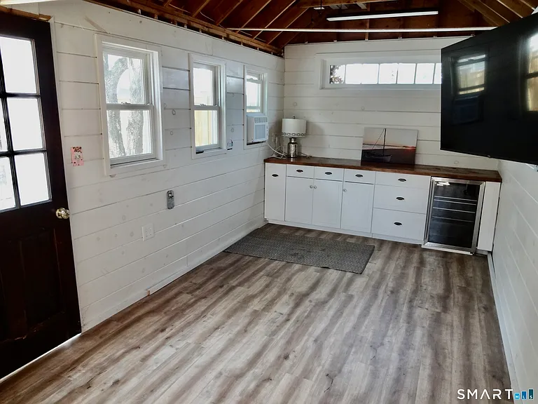 84 Sherman Ct — Photo 34