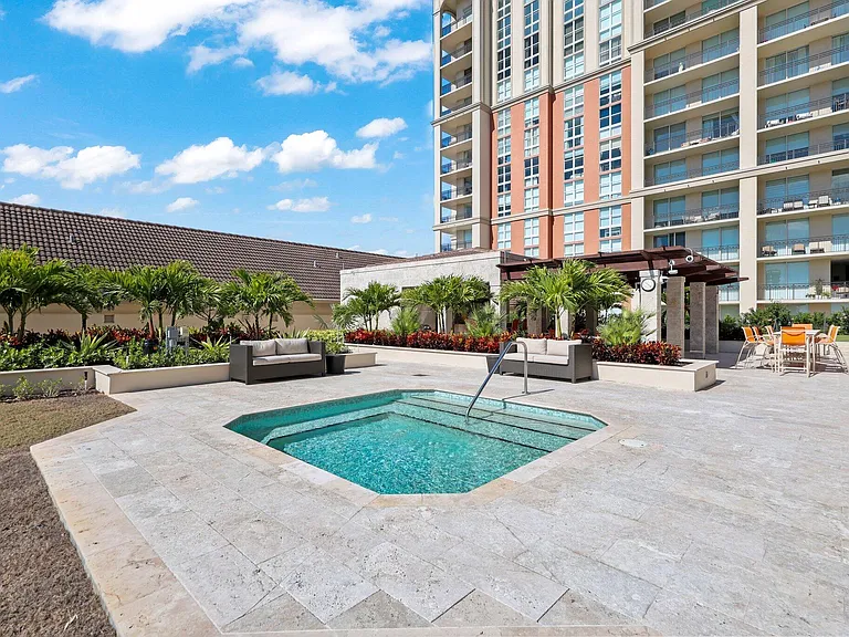 550 Okeechobee Blvd #620 — Photo 26