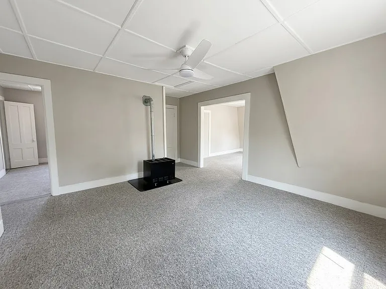 117 Bridge St #3 — Photo 3