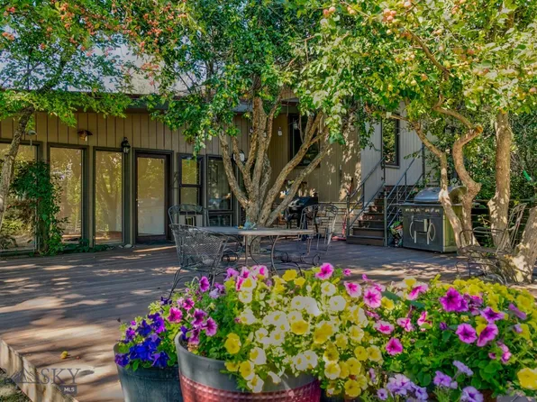 726 Us Highway 10 W #W, Livingston, MT 59047