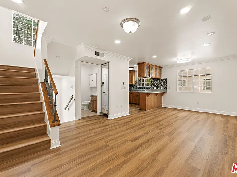 11738 Valley View Ave #1 — Photo 1