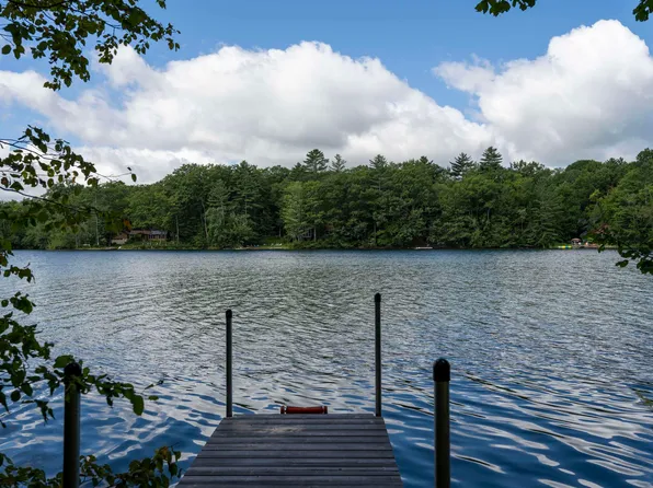 1344 Lake Dunmore Road, Leicester, VT 05733