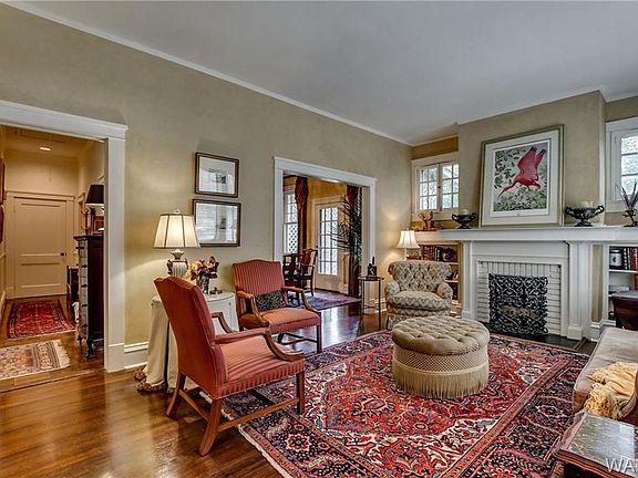 5th image of 803 Queen City Ave