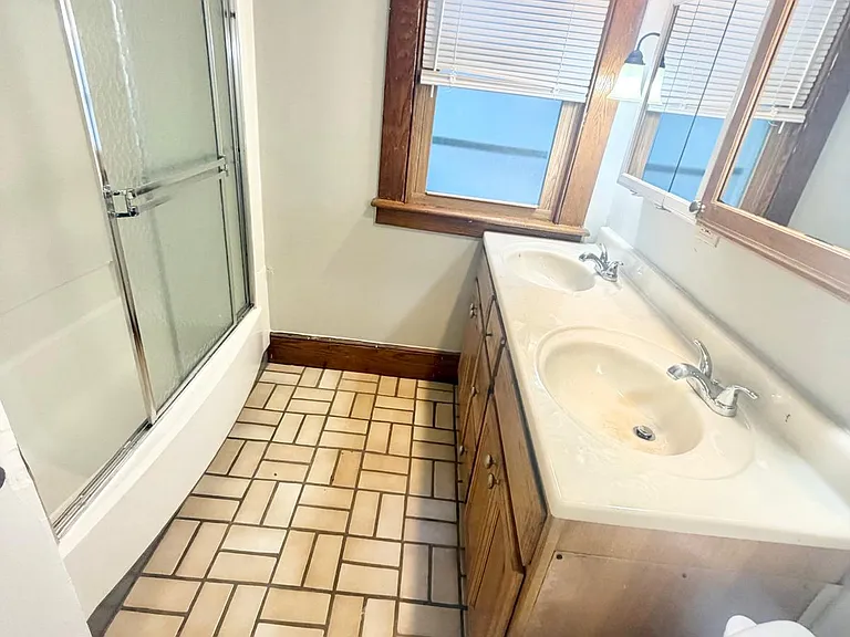 64 Stanley St #1 — Photo 7