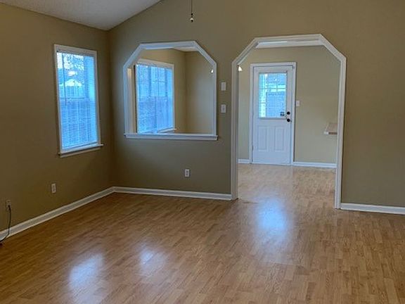 2nd image of 4050 Chadwyck Dr