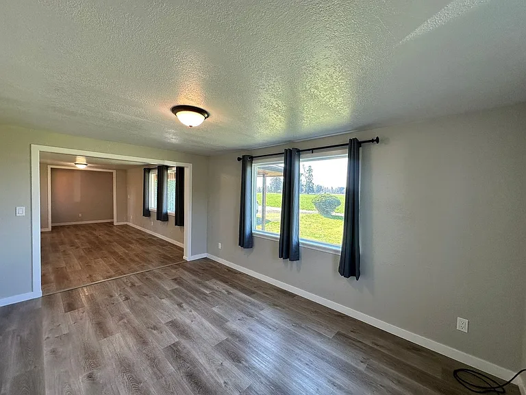 29364 Talbott Ln — Photo 5