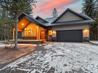 136 Jacks Loop, Donnelly, ID 83615