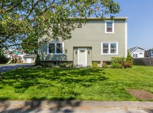 22 Epping St, Portland, ME 04103