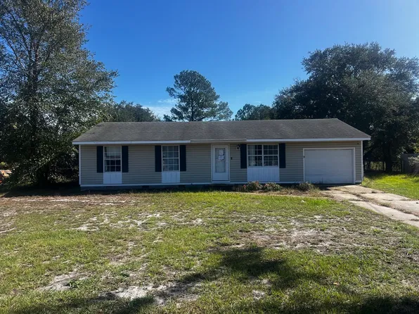 103 Riegel Dr, Hubert, NC 28539