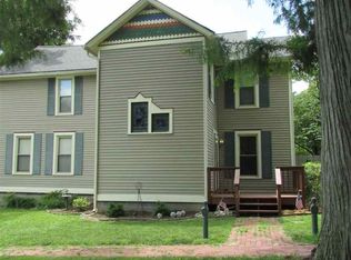 713 Jersey St, Baldwin City, KS 66006