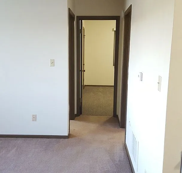 St. Francis Drive Apartments — Photo 6