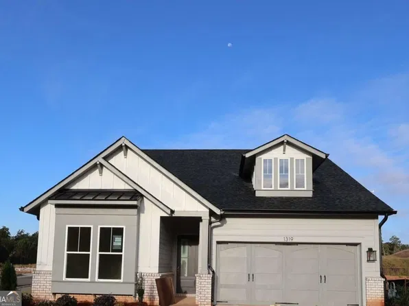1319 Autumn Lake Dr SW, Gainesville, GA 30504
