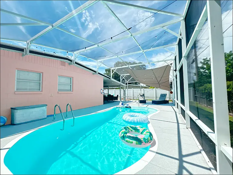 320 Belair Ave — Photo 30