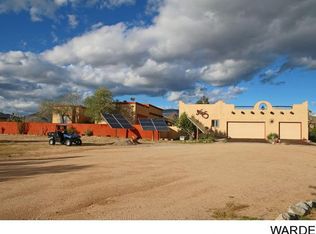 19818 S Cattle Crossing Rd, Yucca, AZ 86438