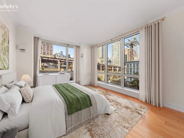 401 East 60th Street image 12 of 28