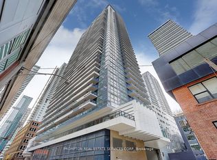 38 Widmer St #4111, Toronto, ON M5V 1X1