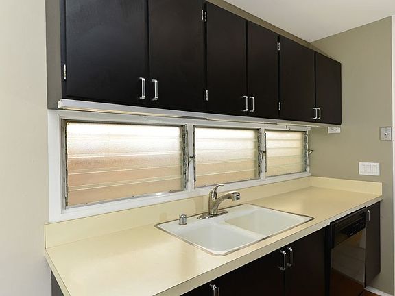 5th image of 1771 Torrance St #1771
