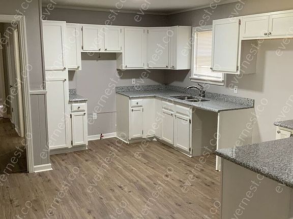 5th image of 1211 Marydale Dr