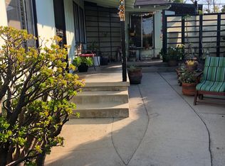 6034 W 85th Pl, Los Angeles, CA 90045