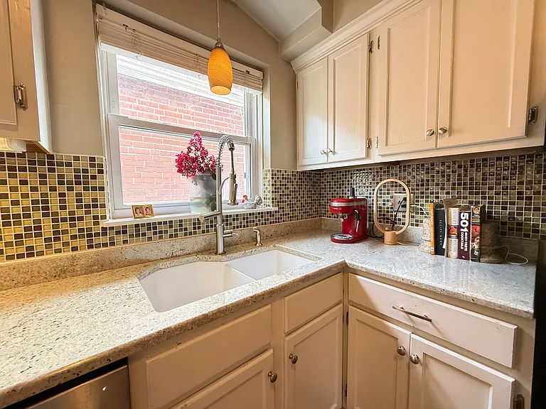 5457 Robert Ave — Photo 24