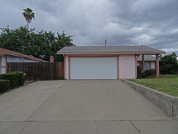 2nd image of 3537 Astral Dr