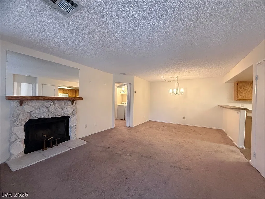 2 bed, 2.0 bath, 1072 sqft, $1,300 — Photo 3