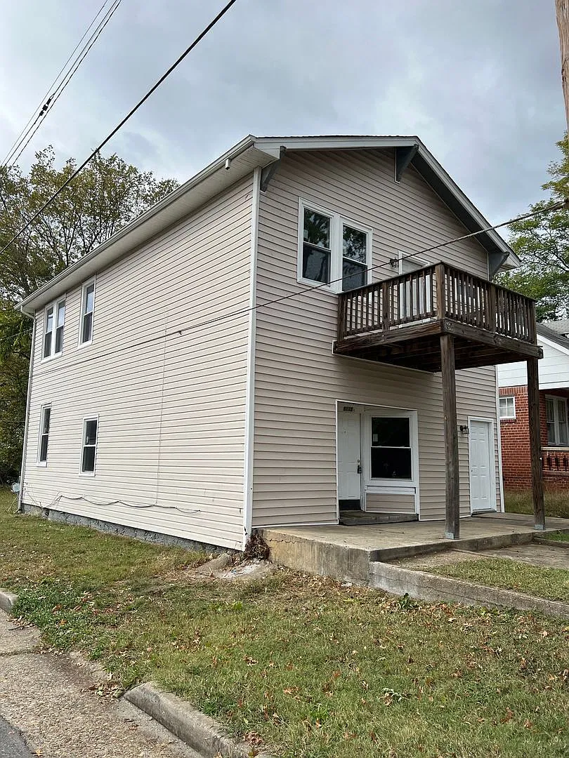 2 bed, 1.0 bath, 960 sqft, $1,300 — Photo 3