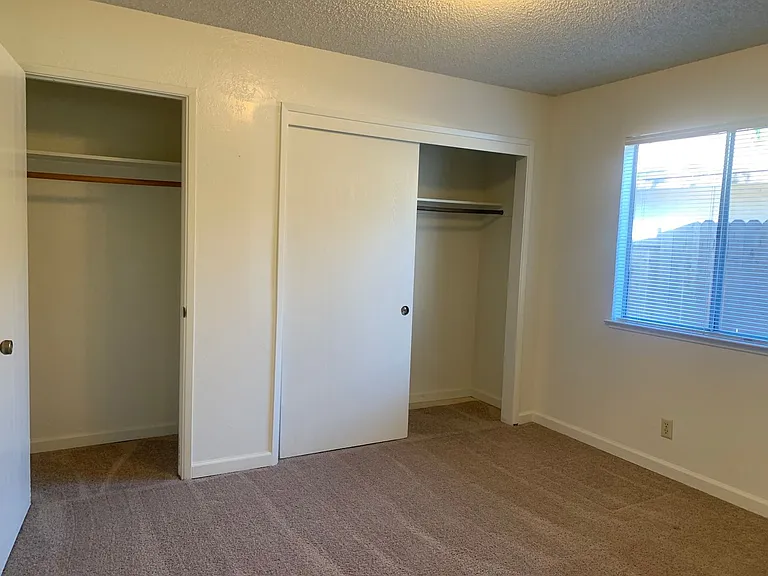 2813 Pepper Oaks Drive — Photo 7