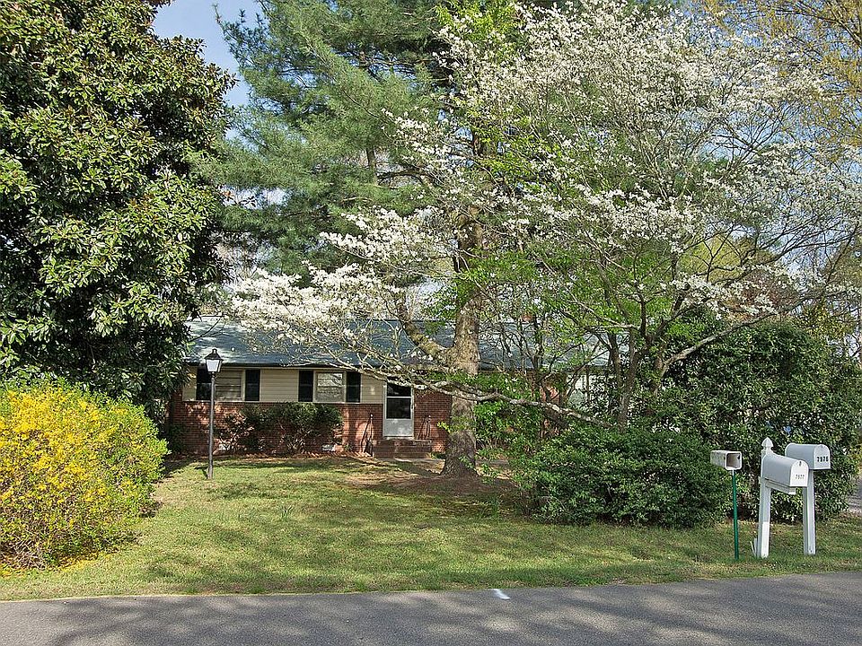 1st image of 7976 Vaughan Dr