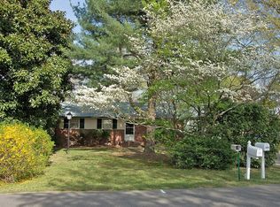 7976 Vaughan Dr, Mechanicsville, VA 23111