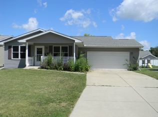 223 E Timber St, Pontiac, IL 61764