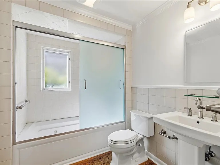 101 Pershing Rd — Photo 21