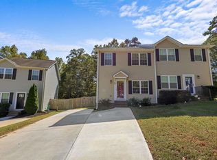 122 Village Ct, Greer, SC 29651