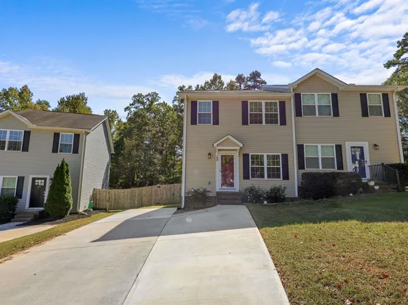 122 Village Ct, Greer, SC 29651