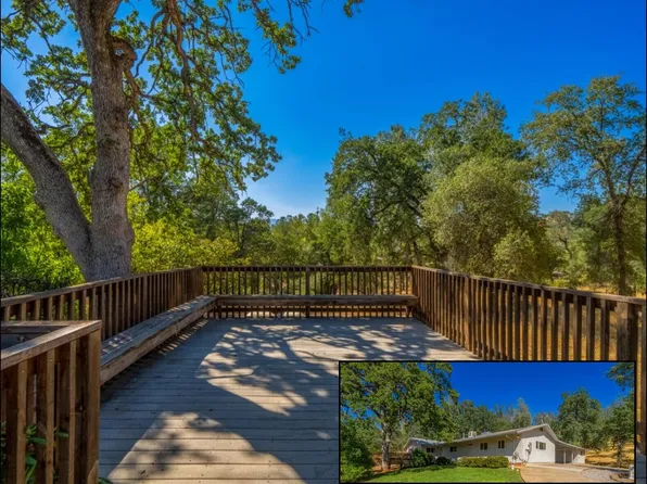 8933 Simmons Rd, Redding, CA 96001