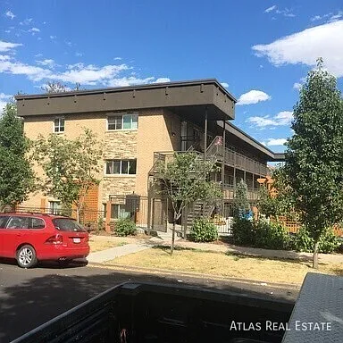 2560 N Ogden St Photo 1