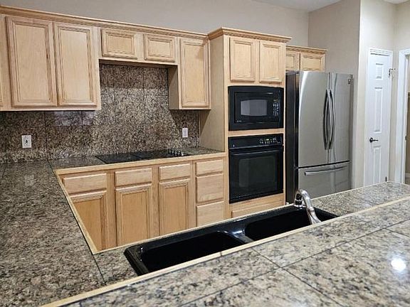 4th image of 11558 Spicewood Pkwy