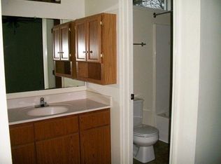 1012 Shadow Moss Ct, Midway Park, NC 28544