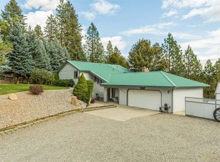 27606 N Regal Rd, Chattaroy, WA 99003