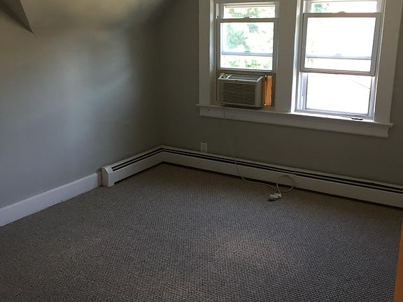 5th image of 79 Montague Pl #3