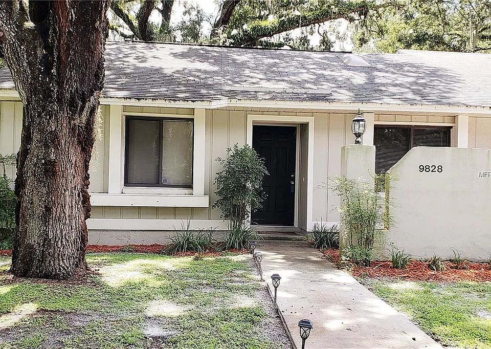 1st image of 9828 Lancewood St #9828