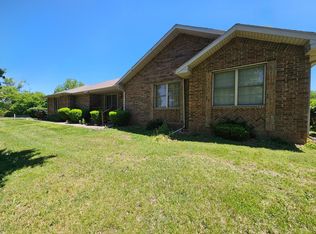 506 Moon Valley Road, Ozark, MO 65721